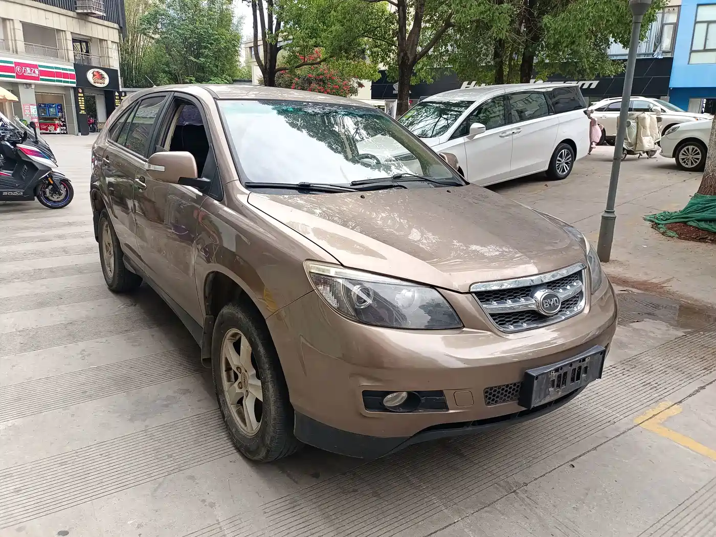 2016 BYD S6