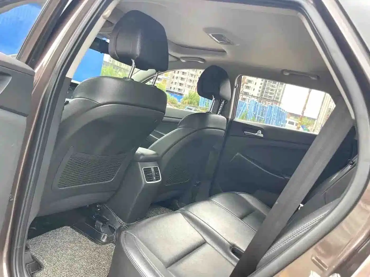 Hyundai Tucson 2015 1.6T Dual Clutch 2WD Smart фото 7