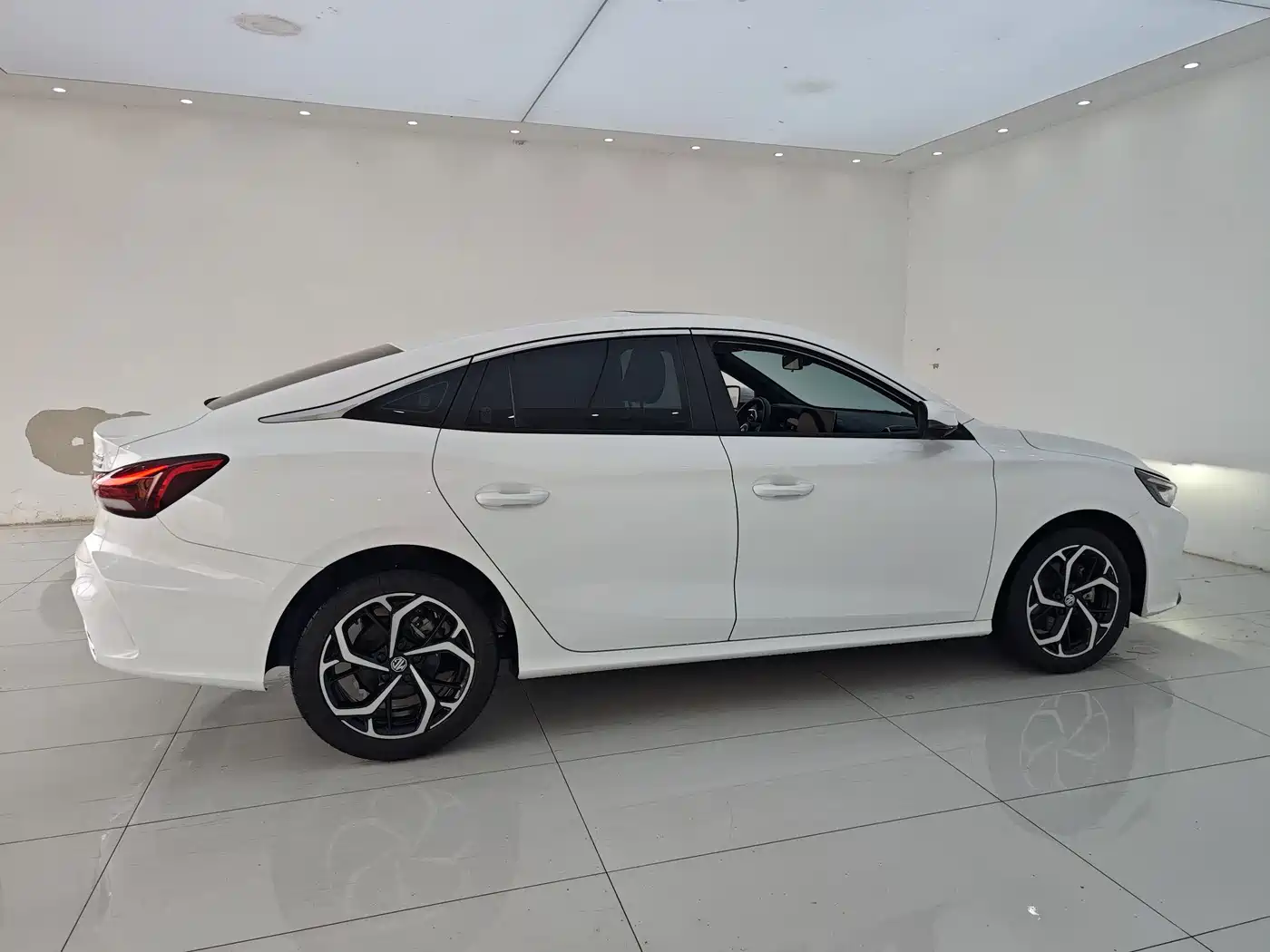 MG MG5 2025 2025 300TGI Global Flagship