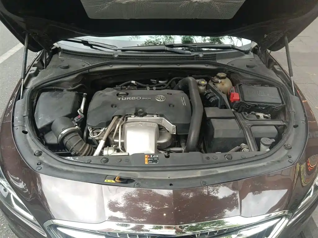 Buick LaCrosse 2016 Model 28T Luxury фото 11