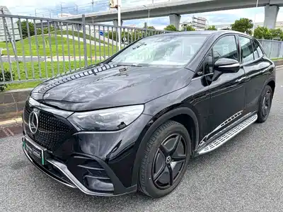 Mercedes-Benz EQE SUV