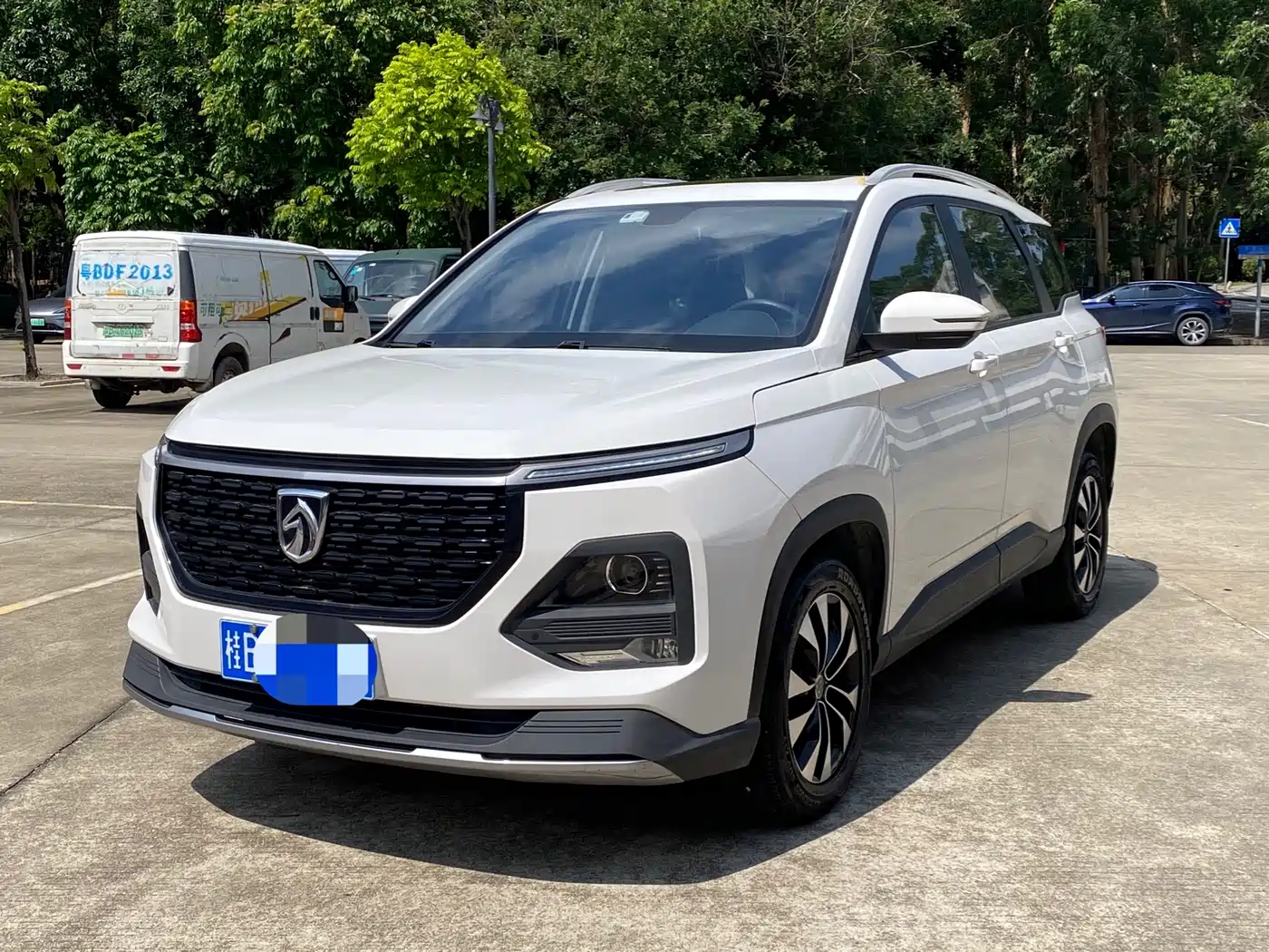 Baojun 530 2020 1.5T CVT Prestige Connect 6-Seater