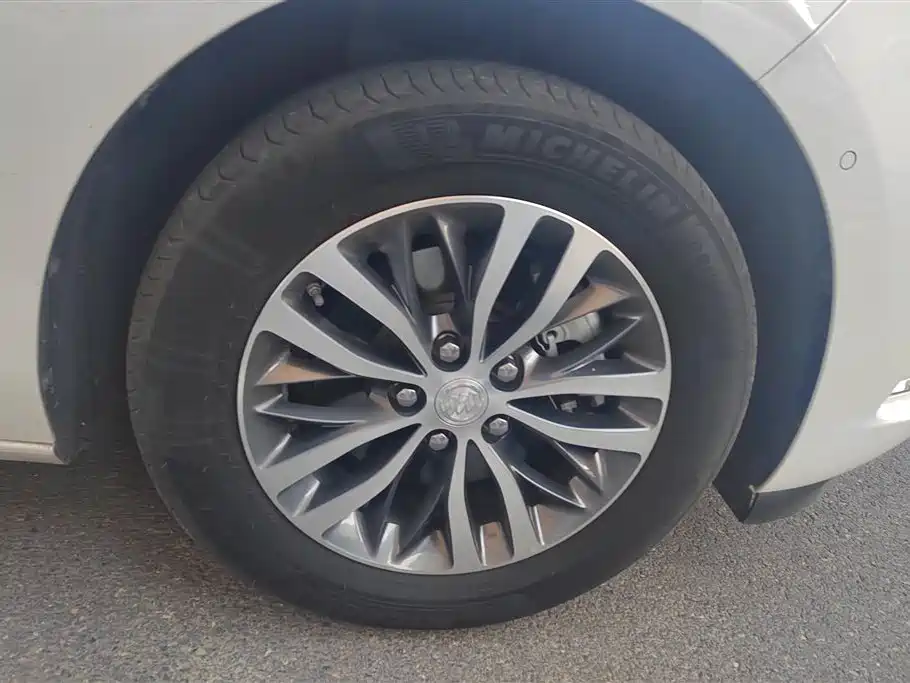 Buick GL8 2020 Model ES Landglory 653T Premium фото 6