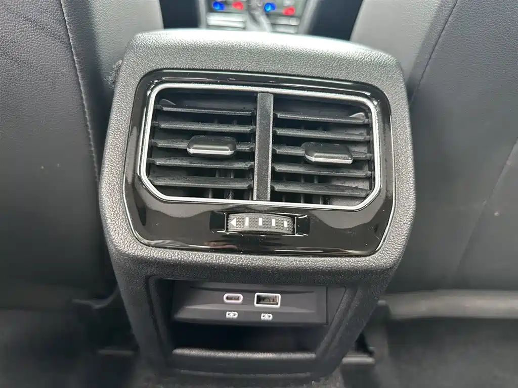 Volkswagen Lamando 2021 Facelift 280TSI DSG Comfort Edition фото 16