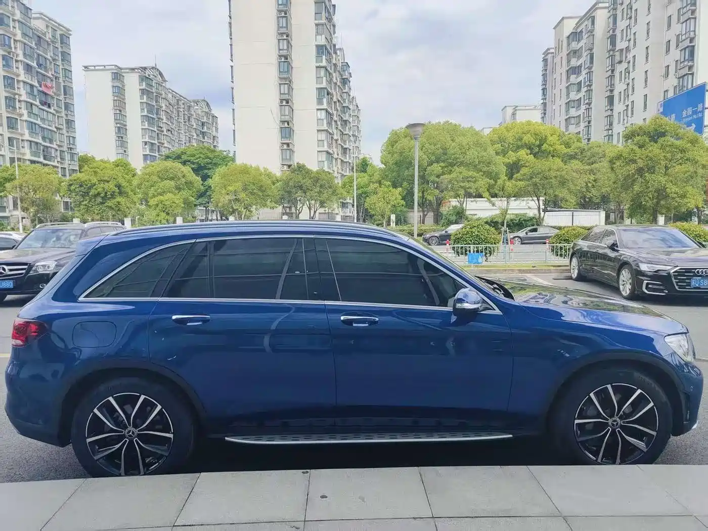 Mercedes-Benz GLC 2020 Facelift GLC 300 L 4MATIC Dynamic фото 14