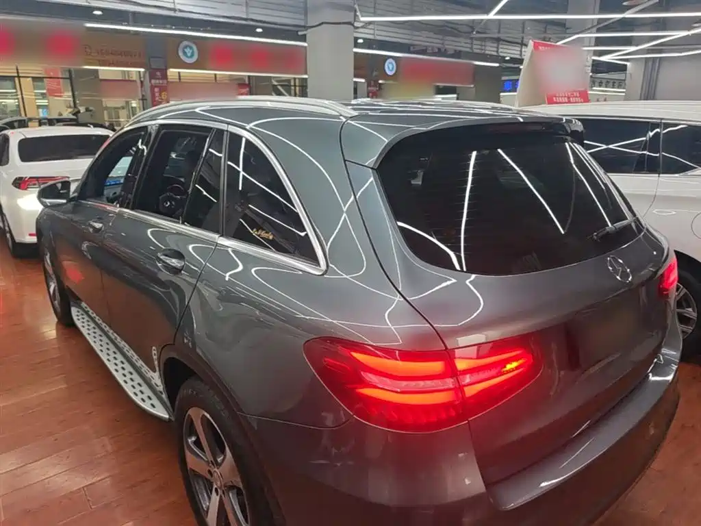 Mercedes-Benz GLC 2017 GLC 260 4MATIC Luxury фото 5