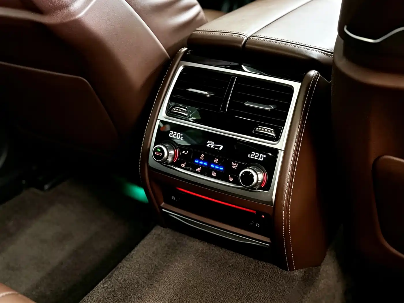 BMW 7 Series 2017 730Li Luxury Edition фото 17