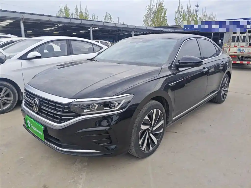 Volkswagen Passat 2025 Outstanding 380TSI Dragon Glory Edition
