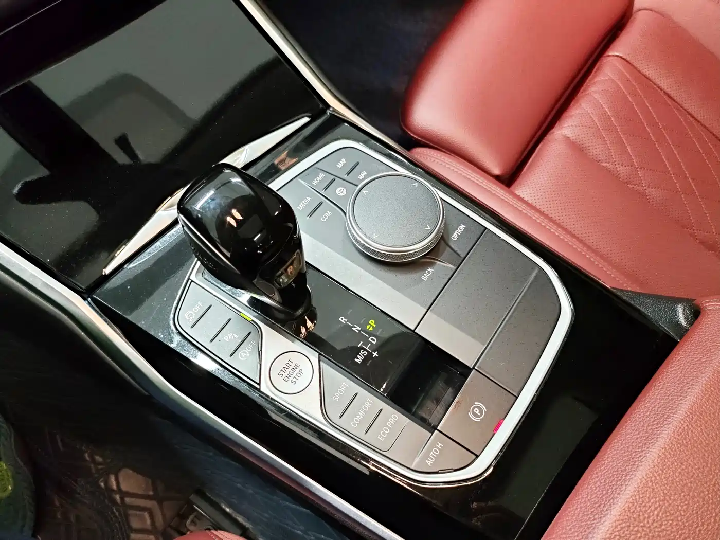 BMW 3 Series 2022 320Li M Sport Package фото 11