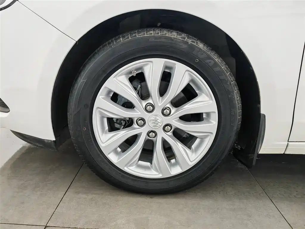 Buick Excelle 2021 Facelift Exemplar 1.5L Auto Progressive фото 17