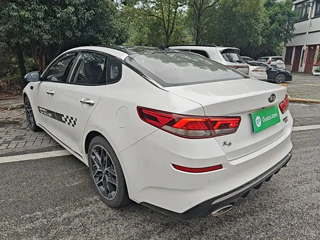 Kia K5 2019 Pro 2.0L Automatic Luxury Edition China V фото 5