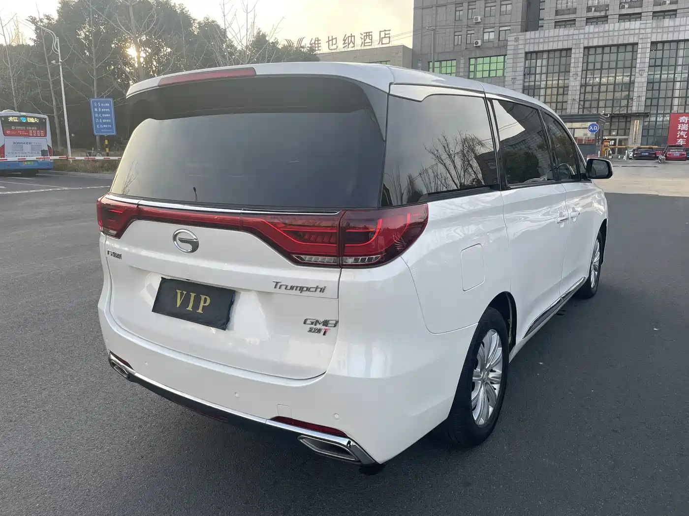 GAC Trumpchi Trumpchi M8 2018 320T Exclusive Edition фото 5