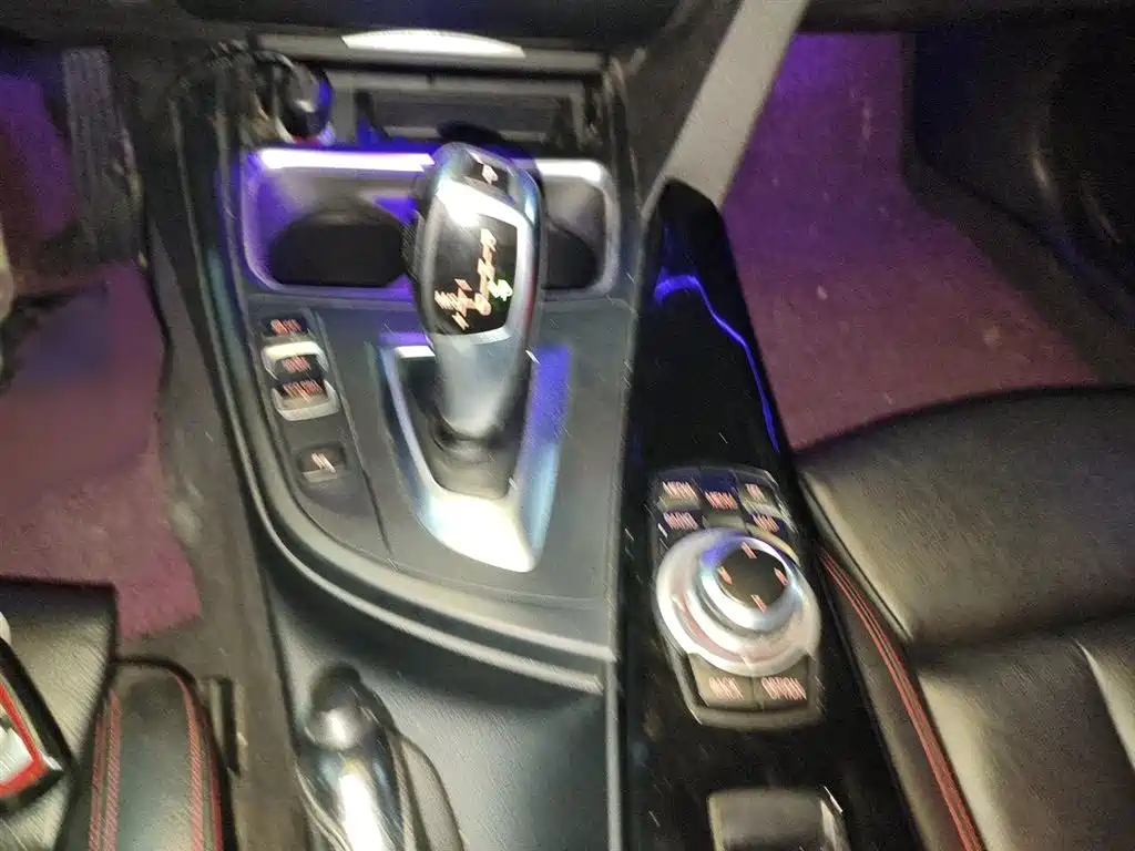 BMW 4 Series 2014 420i Convertible Luxury Design Package фото 7
