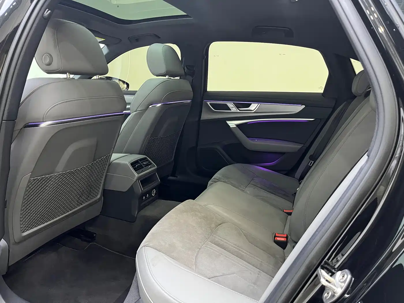 Audi A6L 2023 40 TFSI Luxury Dynamic фото 14