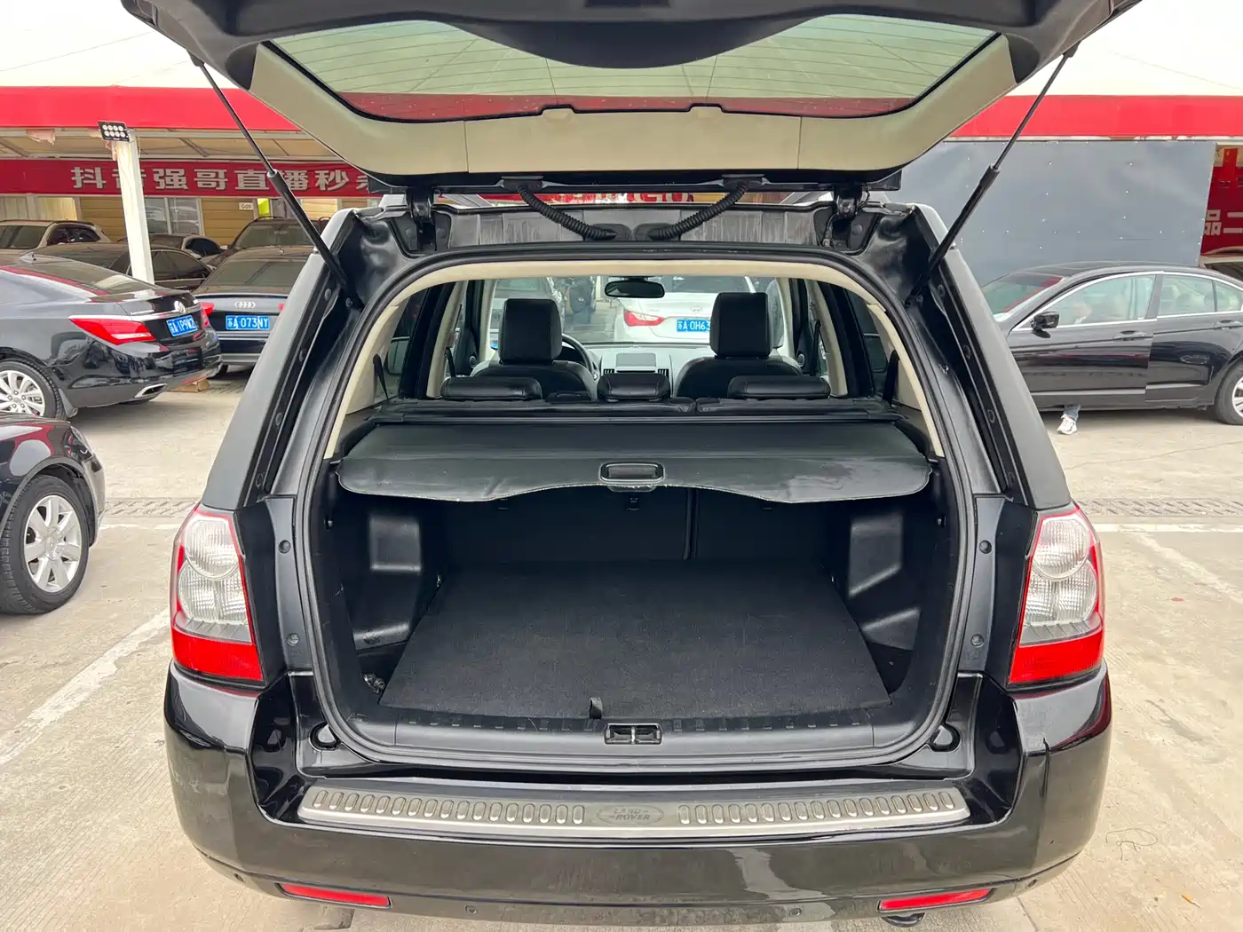 Land Rover Freelander 2 2011 2.2T SD4 HSE Diesel фото 22