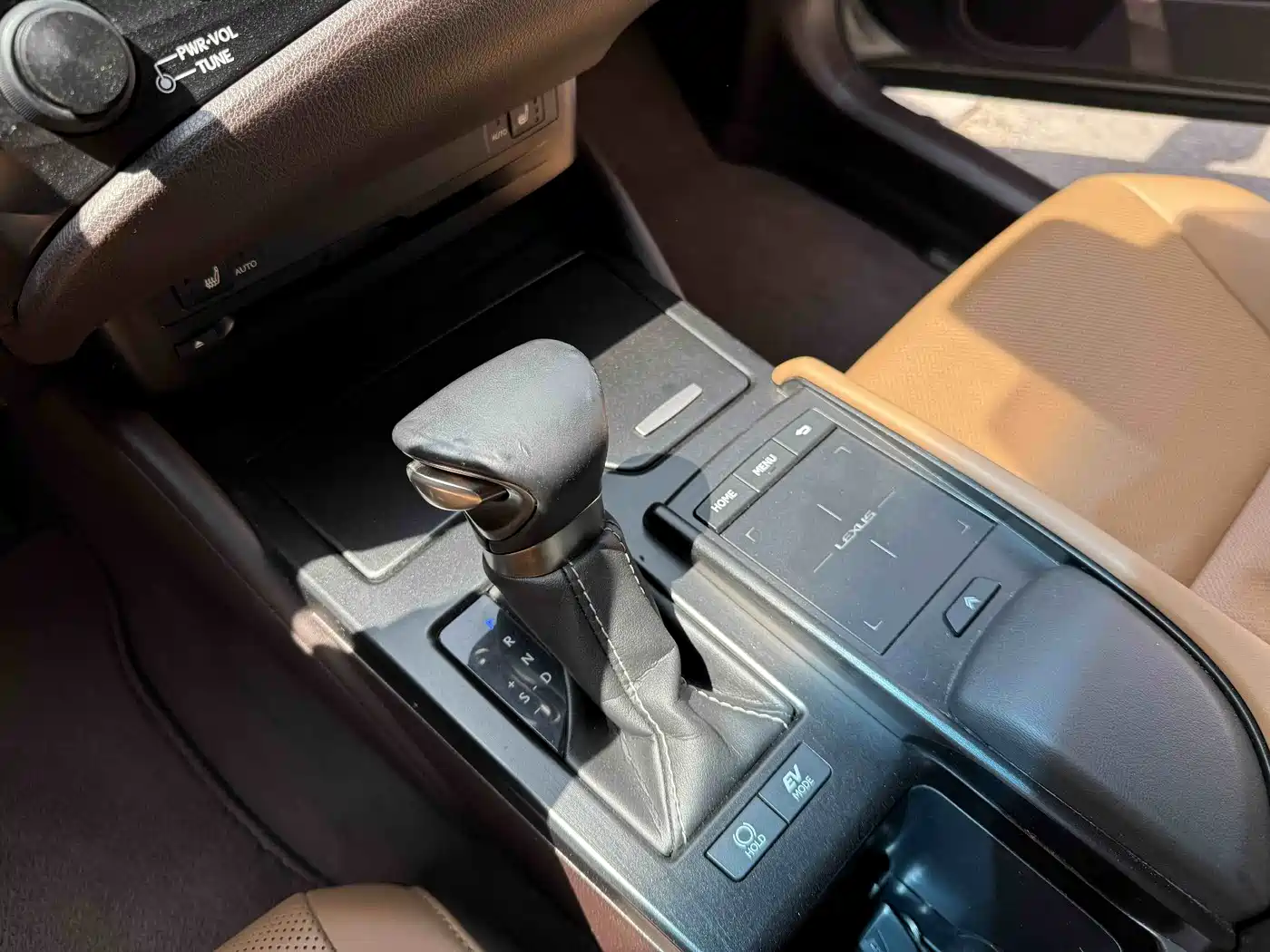 Lexus ES 2018 300h Excellence Edition China V фото 11