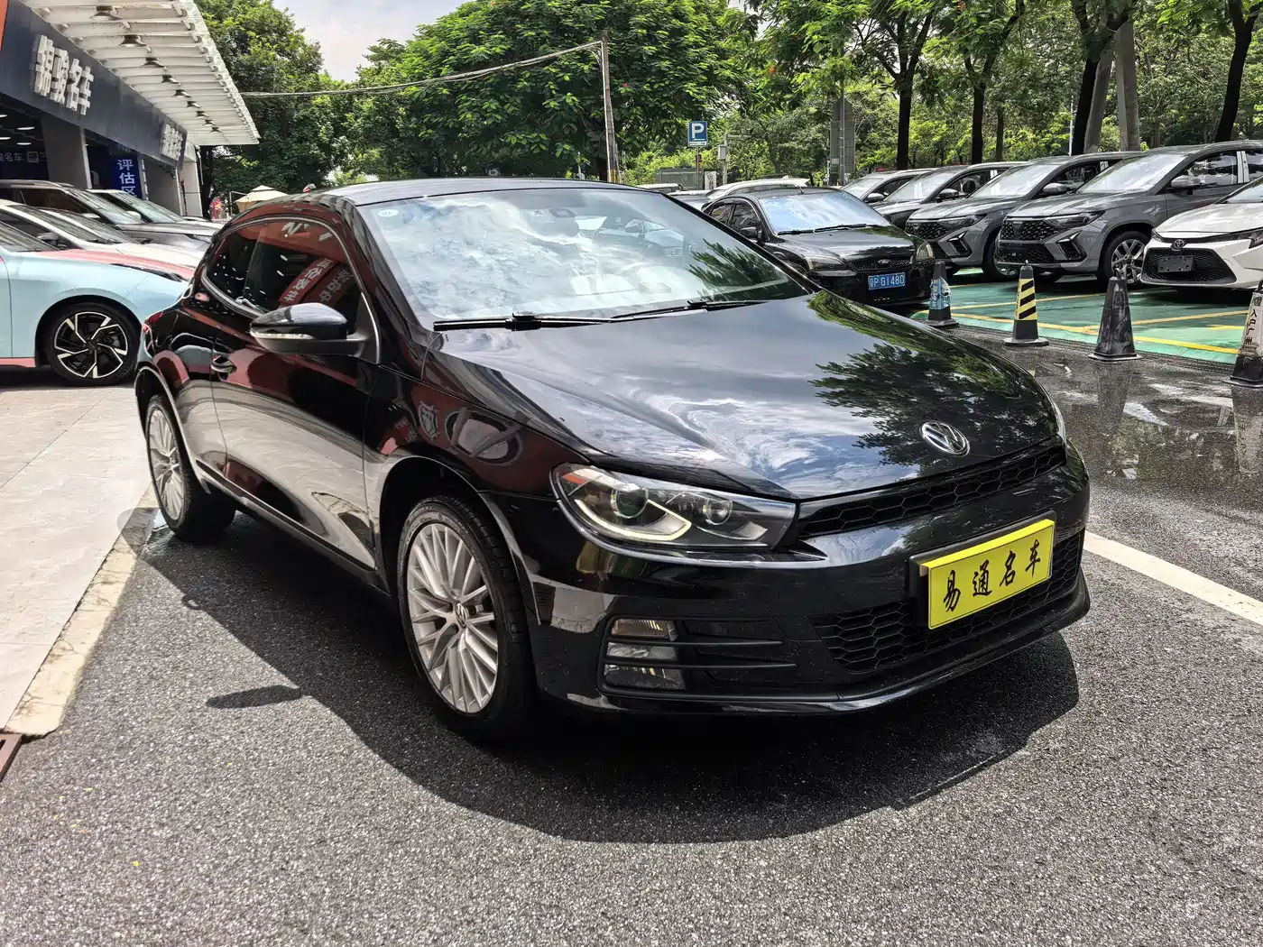 Volkswagen Scirocco 2017 2015 2.0TSI Luxury Edition
