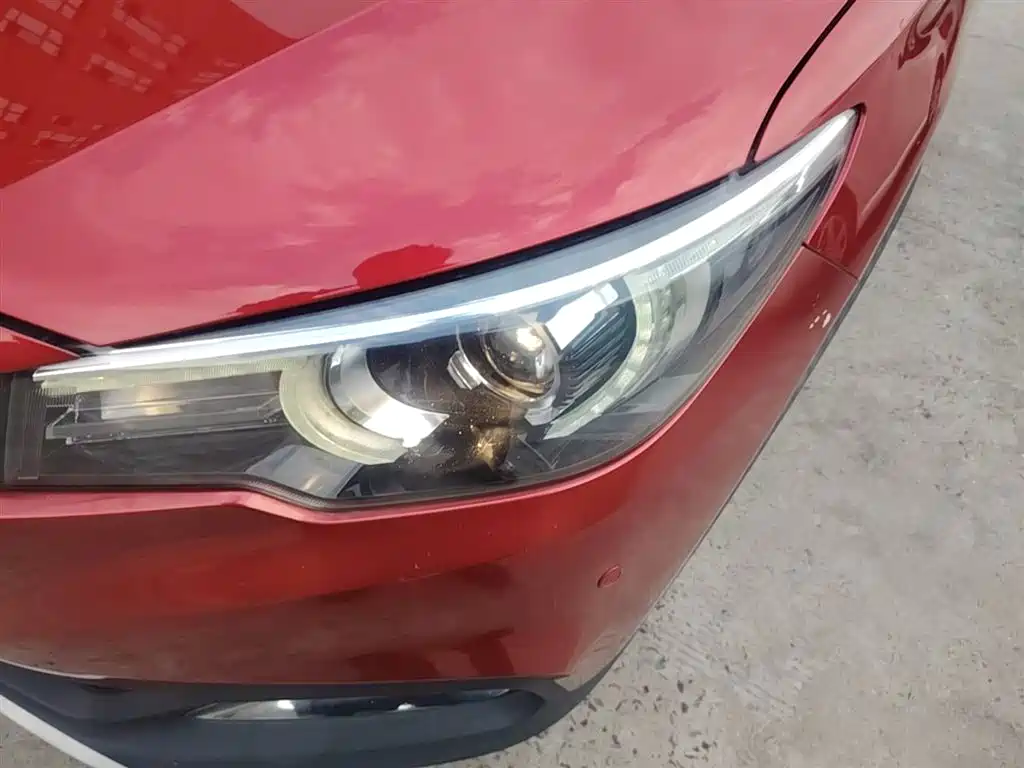MG ZS 2017 2017 1.5L Auto Premium Internet Edition