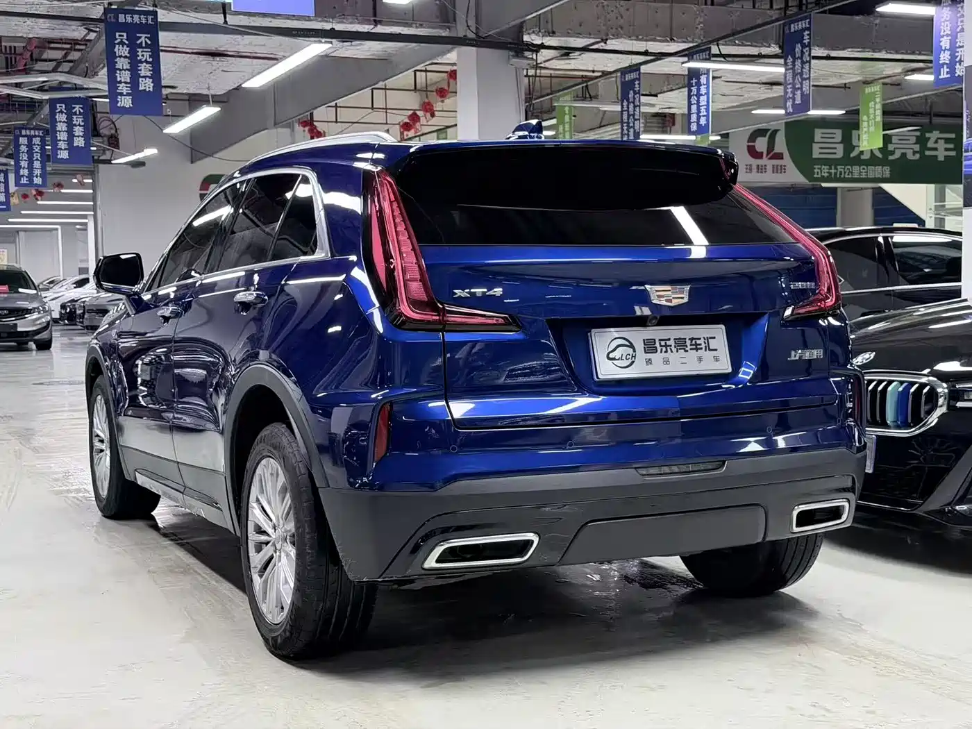 Cadillac XT4 2024 28T 2WD Luxury фото 4