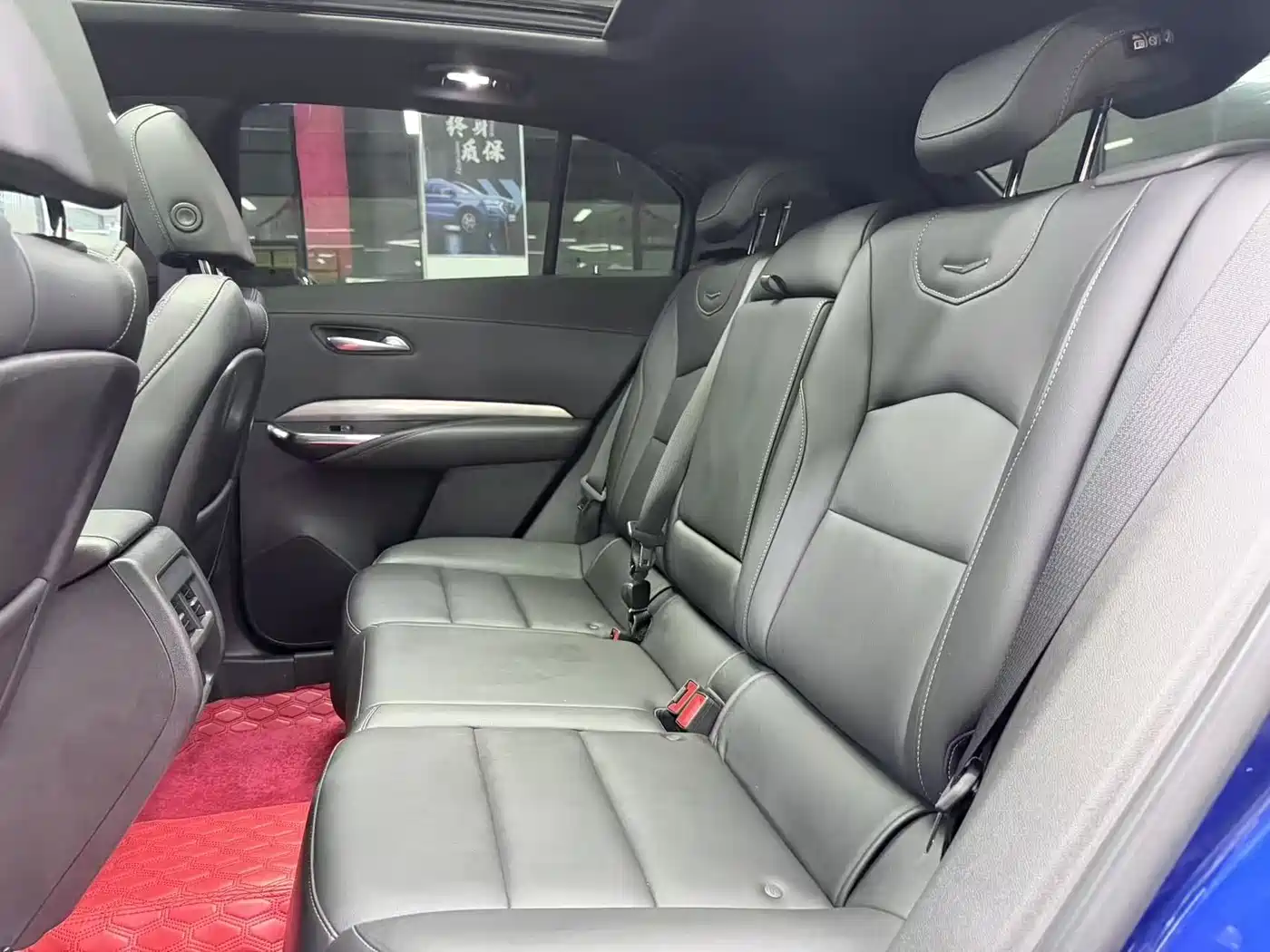 Cadillac XT4 2024 28T 2WD Luxury фото 6