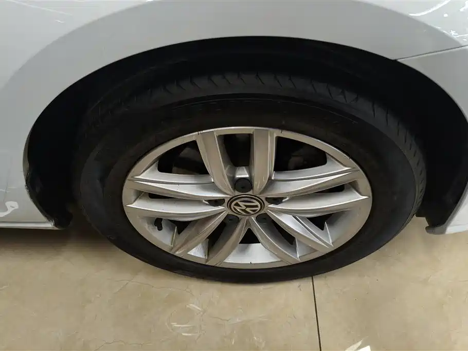 Volkswagen Golf 2018 230TSI Automatic Comfort фото 6