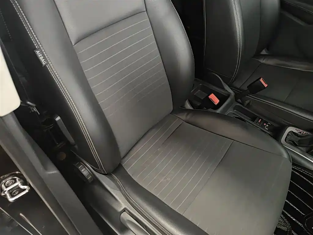 Volkswagen Tiguan 2016 Model 300TSI Automatic 2WD Trend Edition фото 25