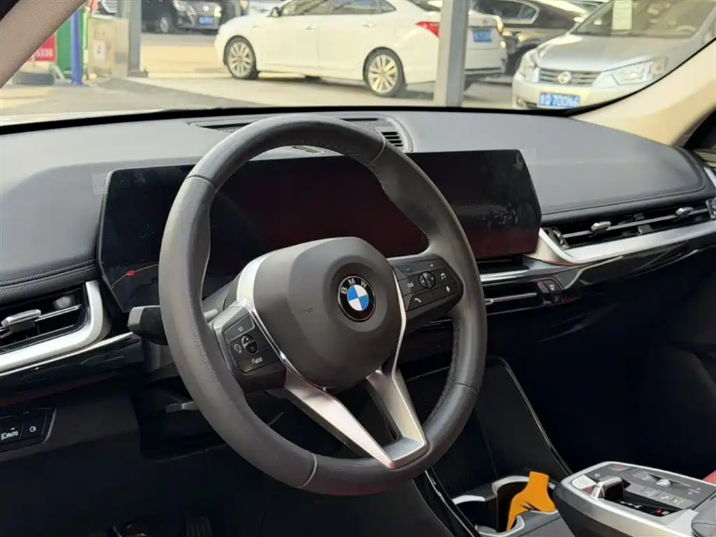 BMW X1 2023 sDrive20Li X Design Package фото 16