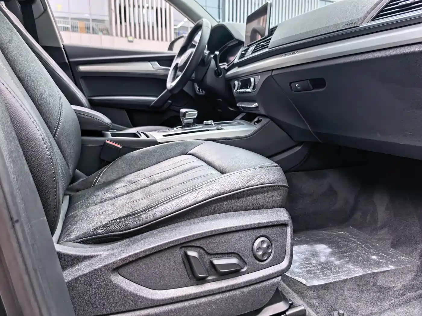 Audi Q5L 2020 40 TFSI Prestige Fashion фото 21