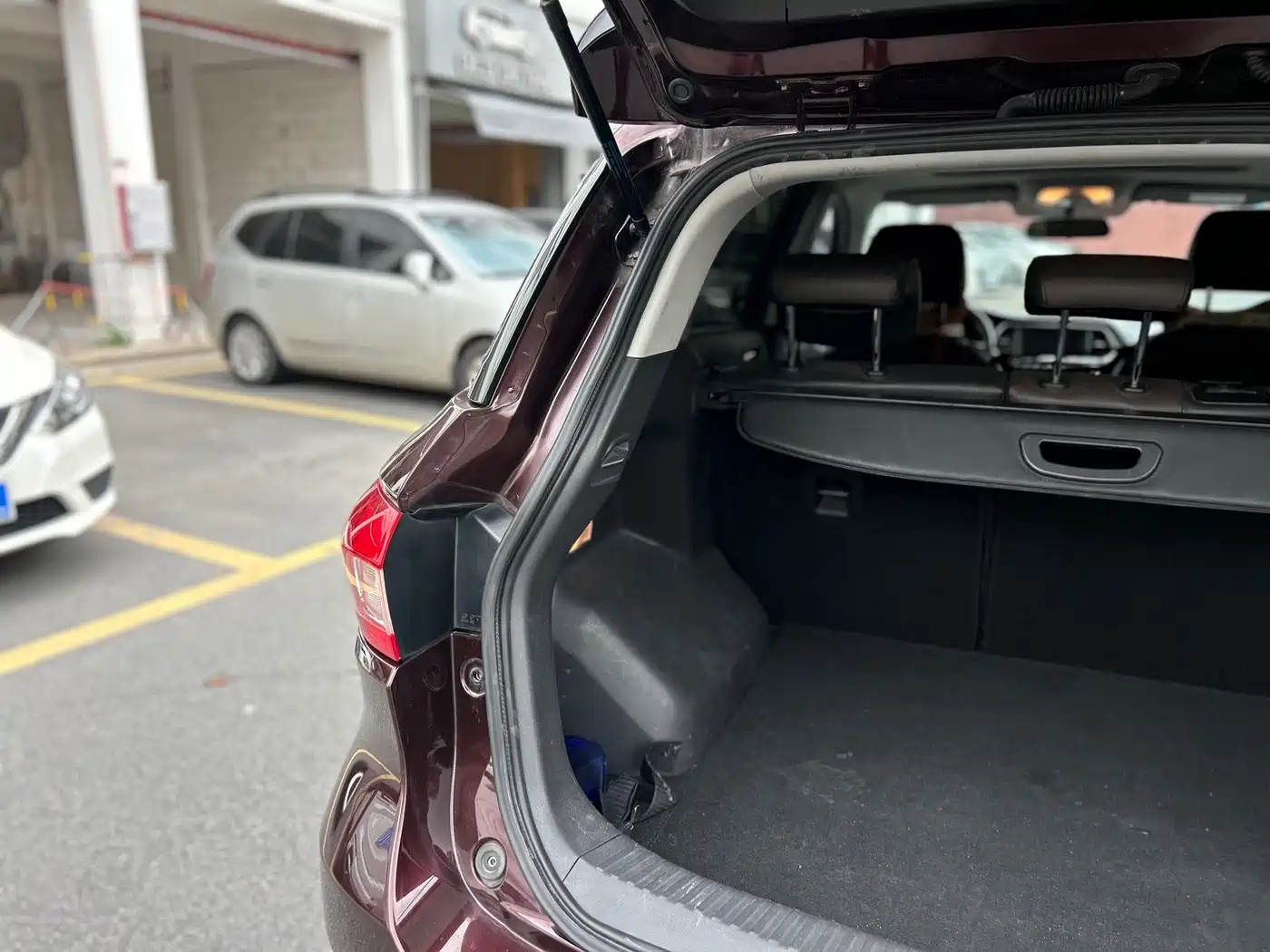 GAC Trumpchi Trumpchi GS4 2017 235T Automatic 2WD Luxury Smart Connected Edition фото 35