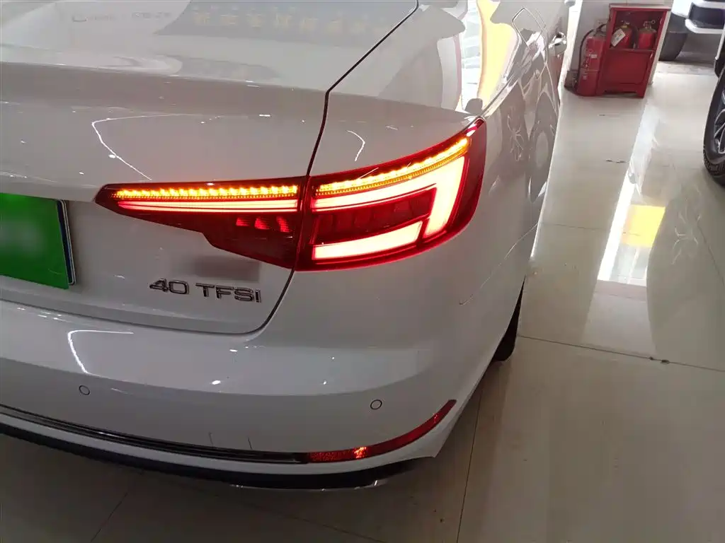 Audi A4L 2019 40 TFSI Progressive (China V) фото 8