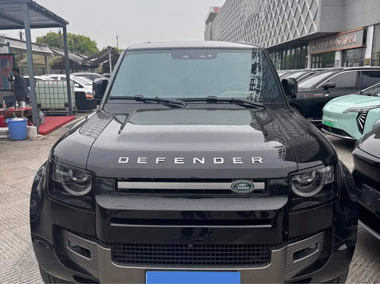 Land Rover Defender 2025 110 3.0T P400 -Dynamic HSE