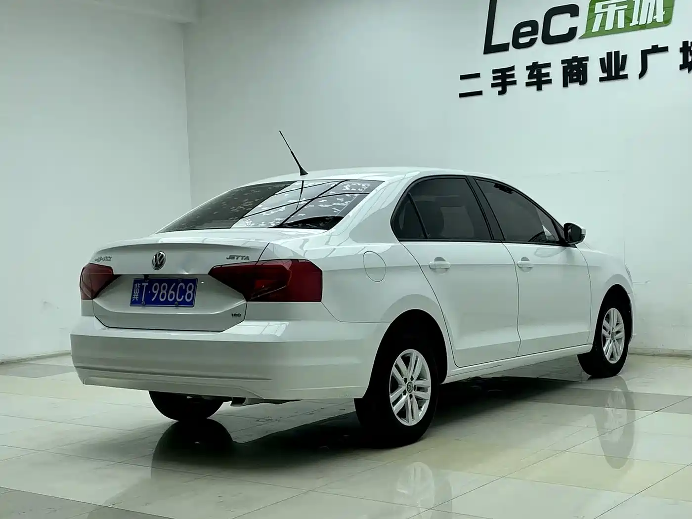 Volkswagen Jetta 2017 1.5L Manual Fashion фото 6