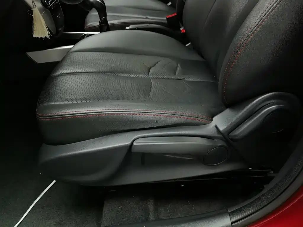 Фото 20 - Changan Eado