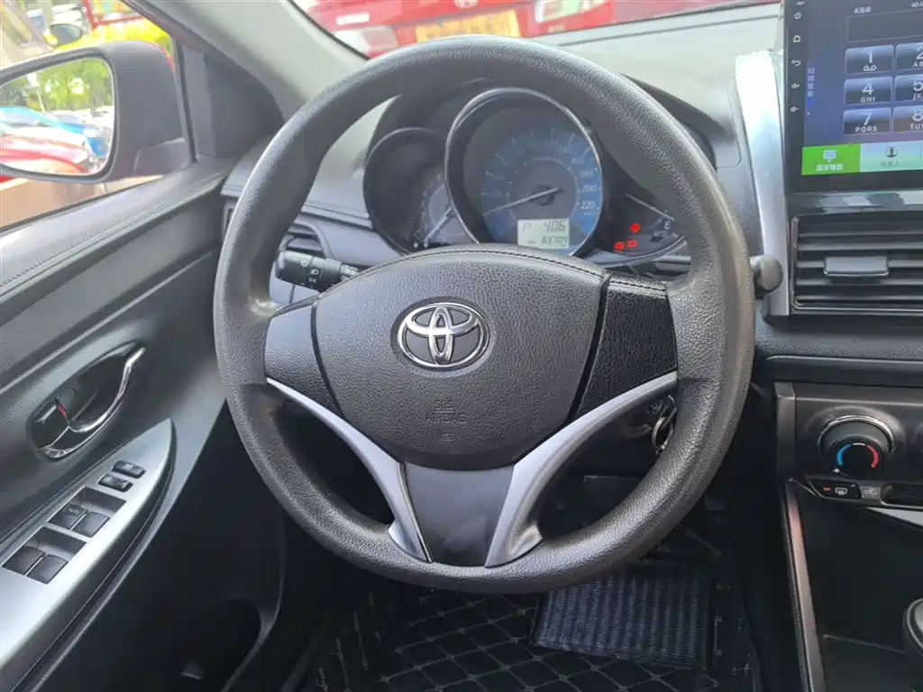 Toyota YARiS L Zhi Xuan 2015 1.5E Auto Charming Edition фото 11