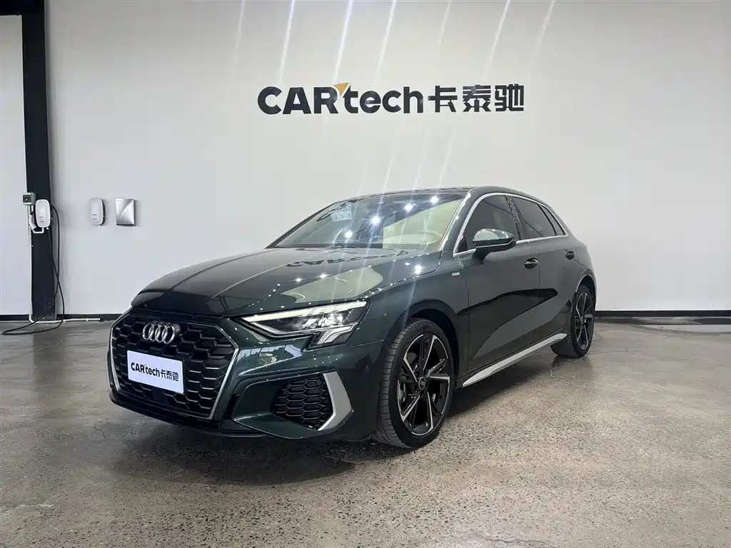 Audi A3 2024 Model Sportback 35 TFSI Fashion Sport