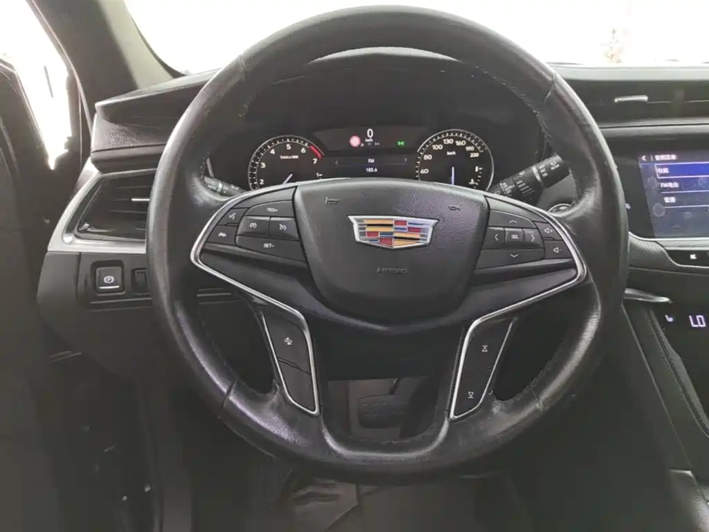 Cadillac XT5 2020 Facelift 28T Luxury Model фото 11