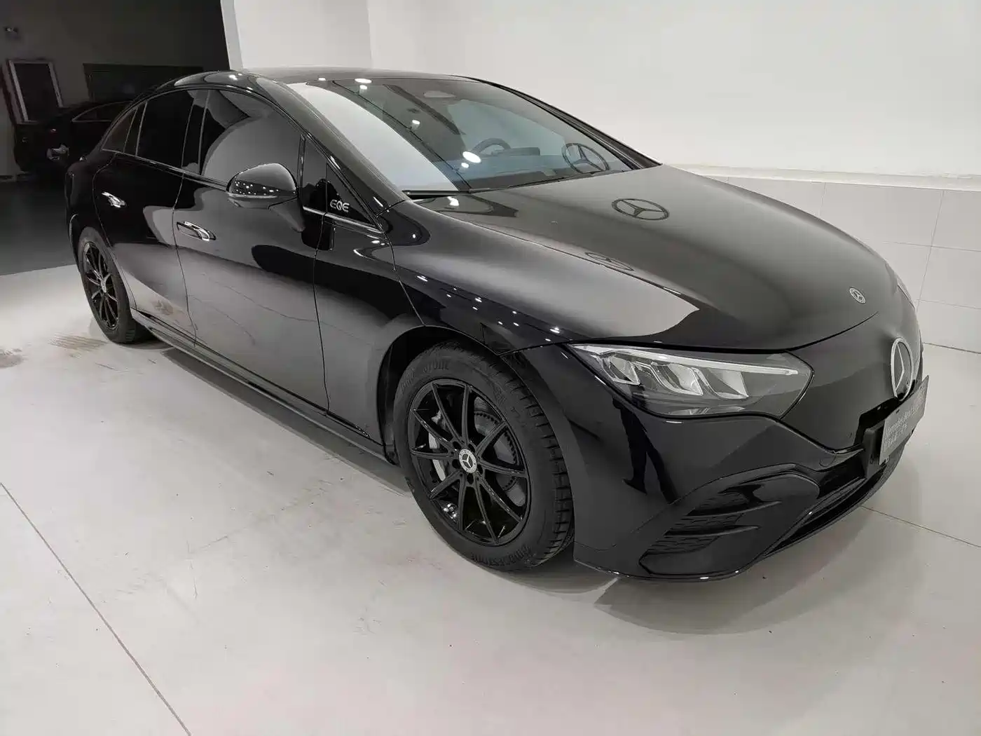 Mercedes-Benz EQE 2022 350 Pioneer Edition фото 15