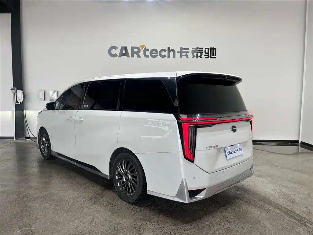 GAC Trumpchi Trumpchi M8 2023 Model Master Series Hybrid Royal Edition фото 7