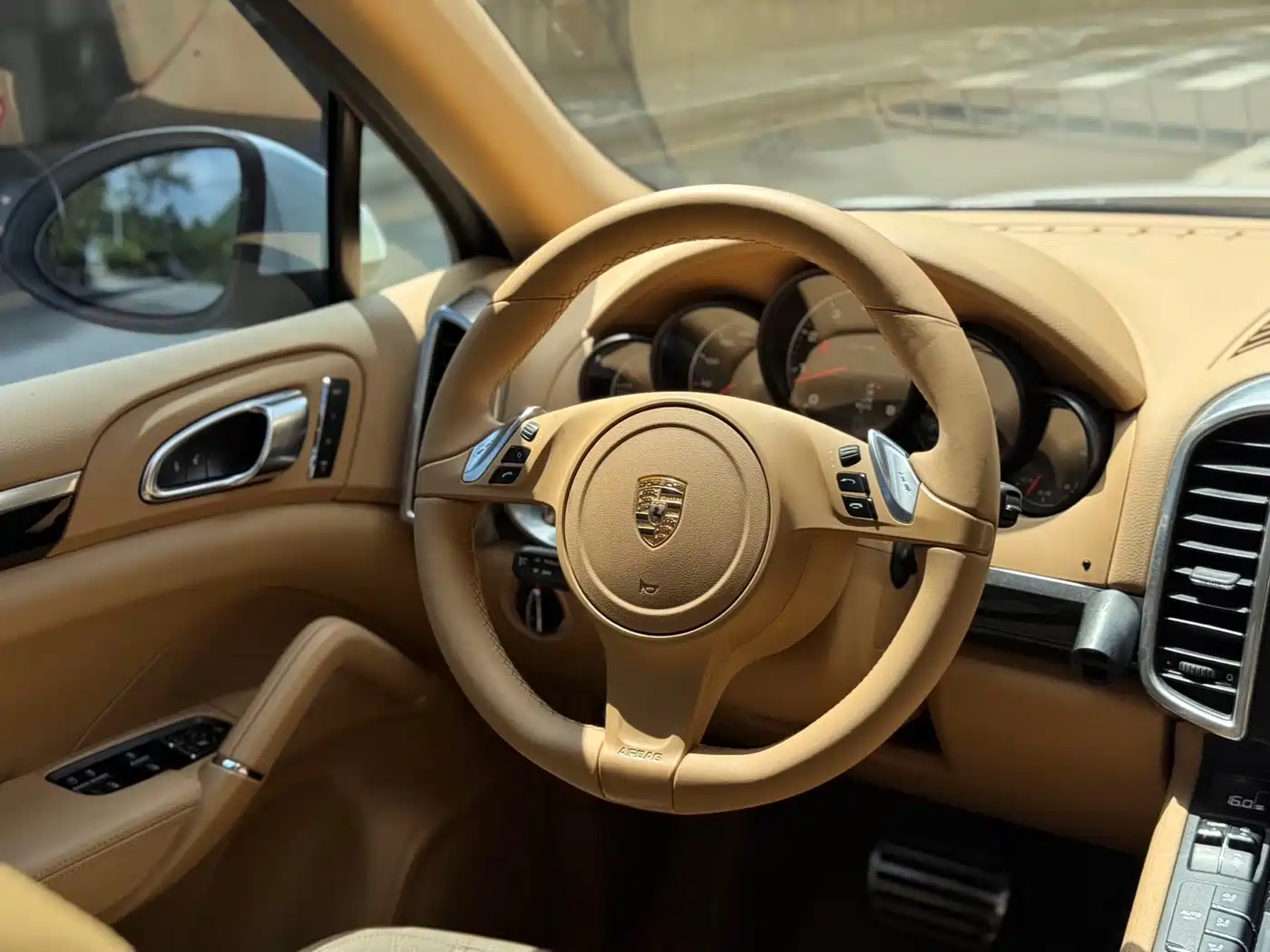 Porsche Cayenne 2014 Cayenne Platinum Edition 3.0T фото 9