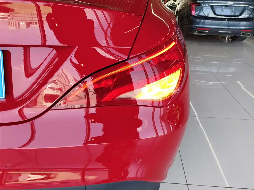 Mercedes-Benz CLA (Import) 2019 CLA 200 Sport фото 24