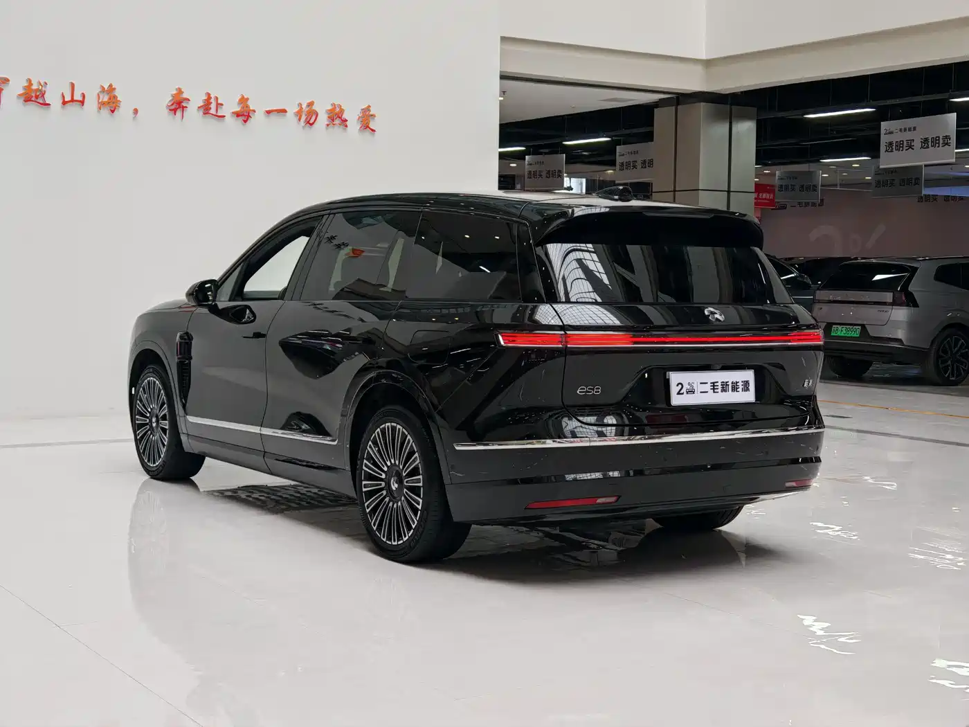 NIO ES8 2025 Model 6-Seat Executive Luxury Edition фото 4