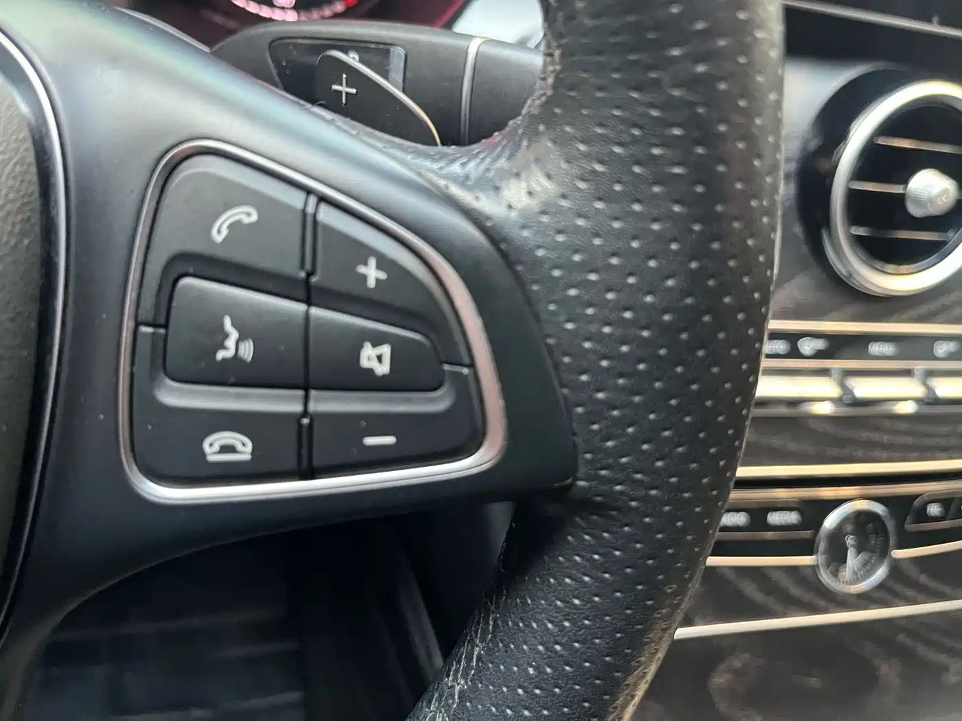 Mercedes-Benz C-Class 2018 C 180 L Fashion Sport Edition фото 39