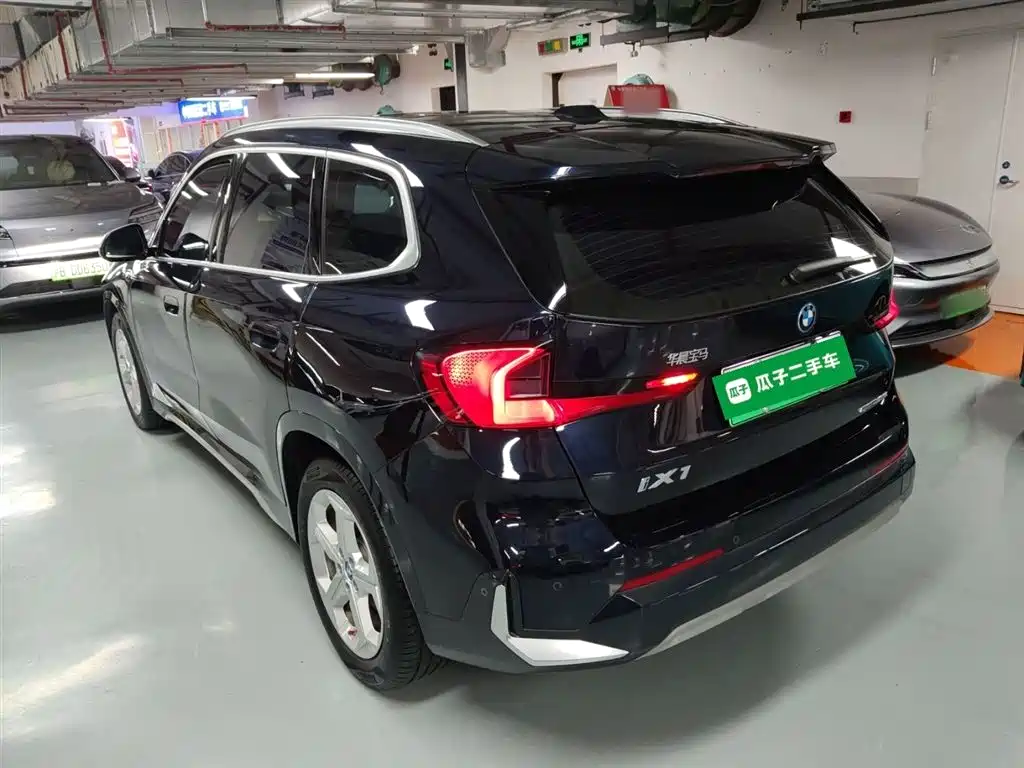 BMW iX1 2023 eDrive25L X Design Package фото 5