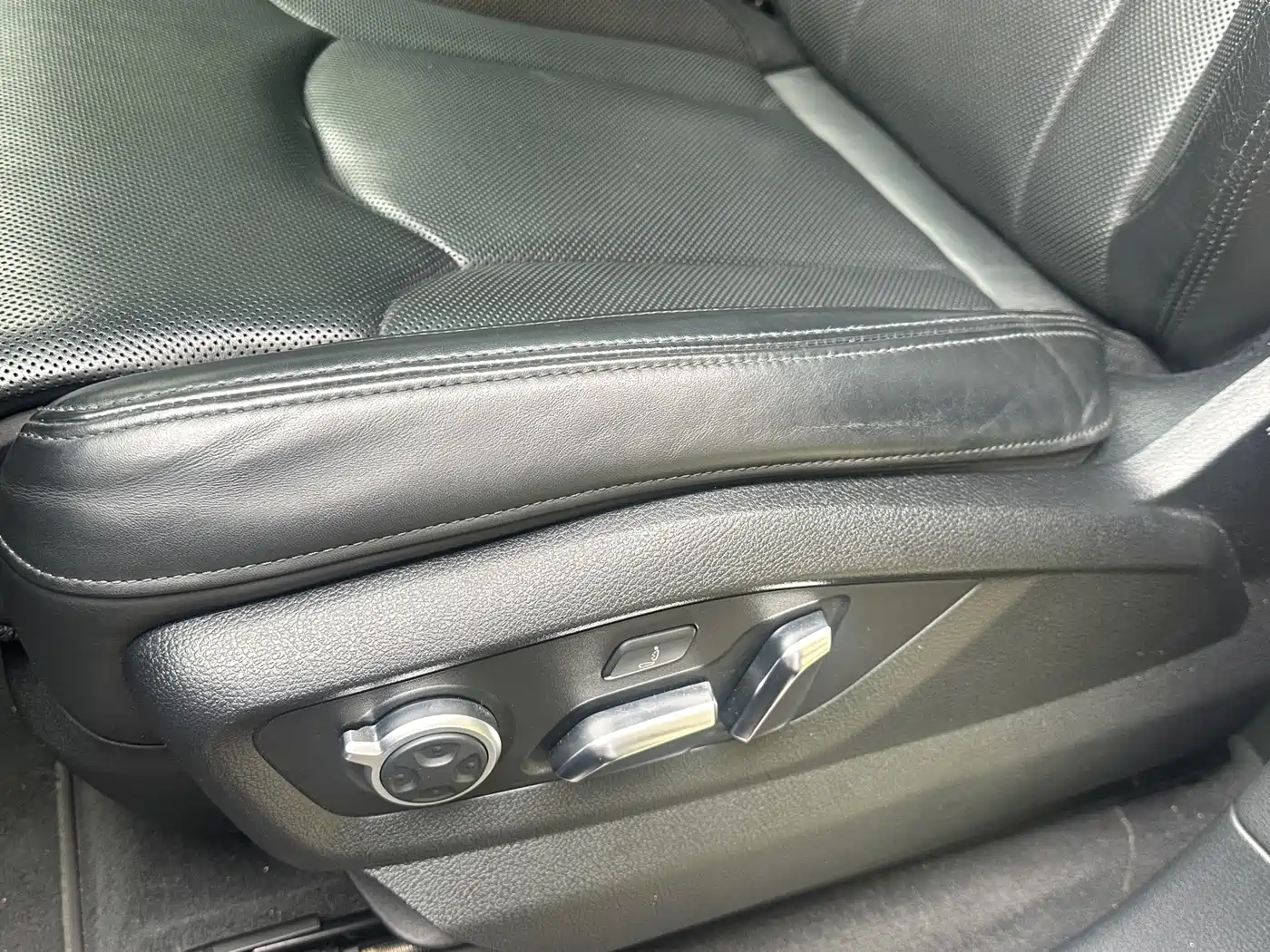 Audi Q7 2019 55 TFSI Premium фото 10