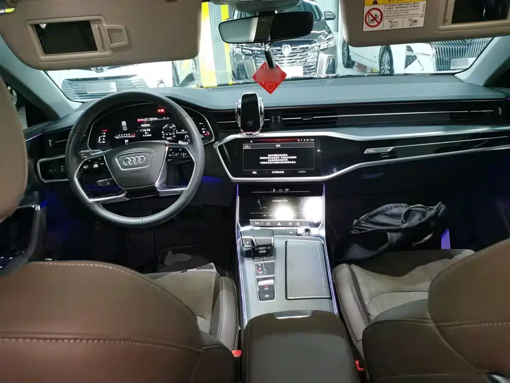 Audi A7L 2024 45TFSI S-line Dream Edition Crystal Package фото 10