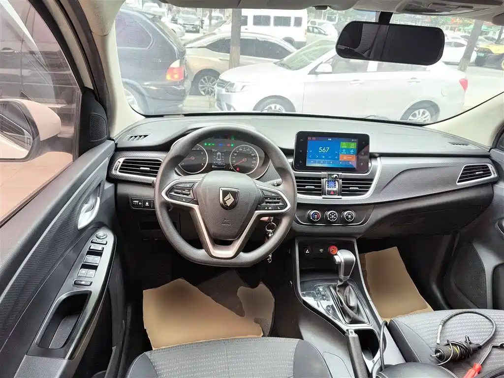 Baojun 730 2019 2019 1.5T CVT Fashion 7-Seater China V