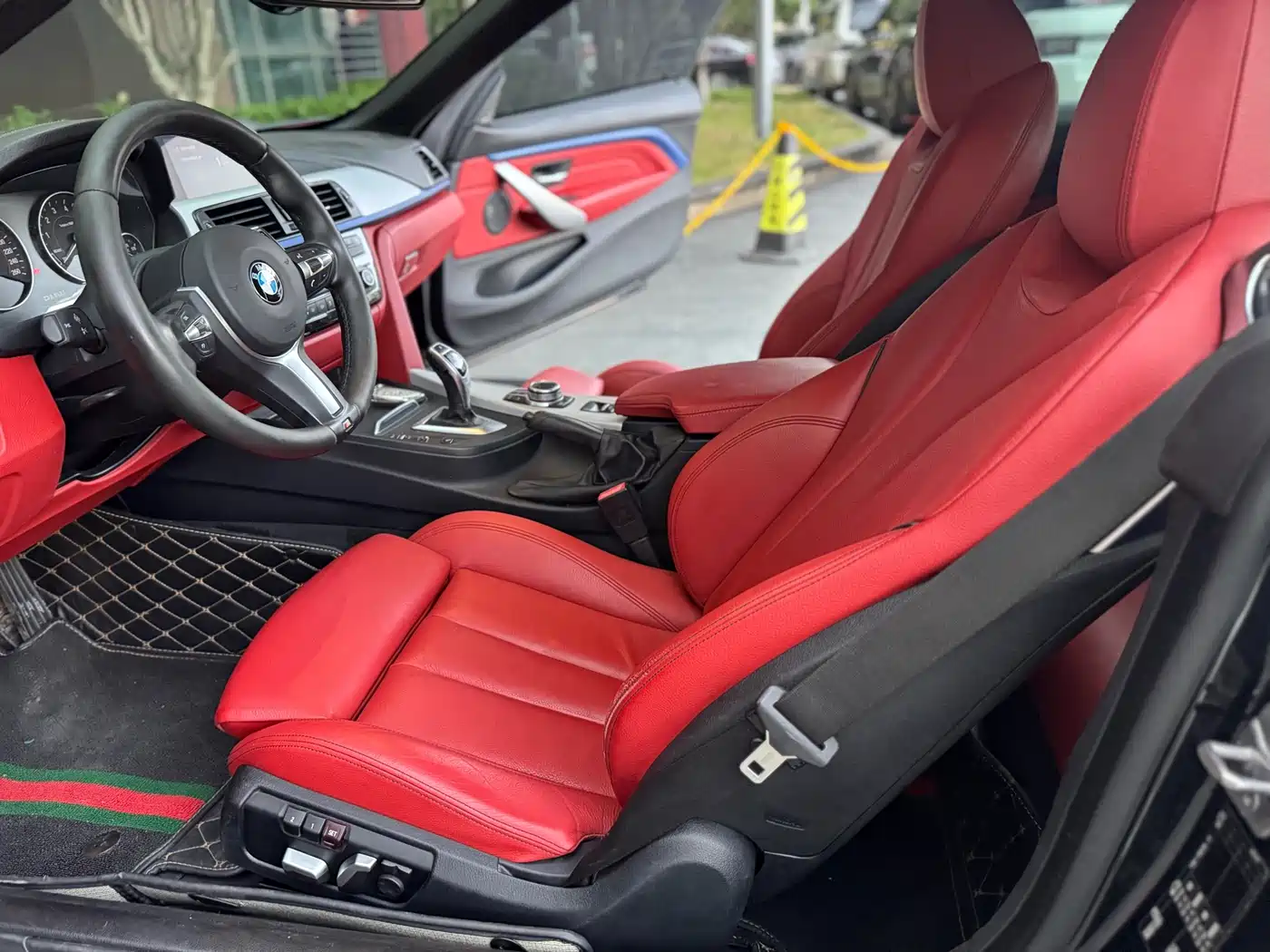 BMW 4 Series 2017 425i Convertible M Sport Package фото 6