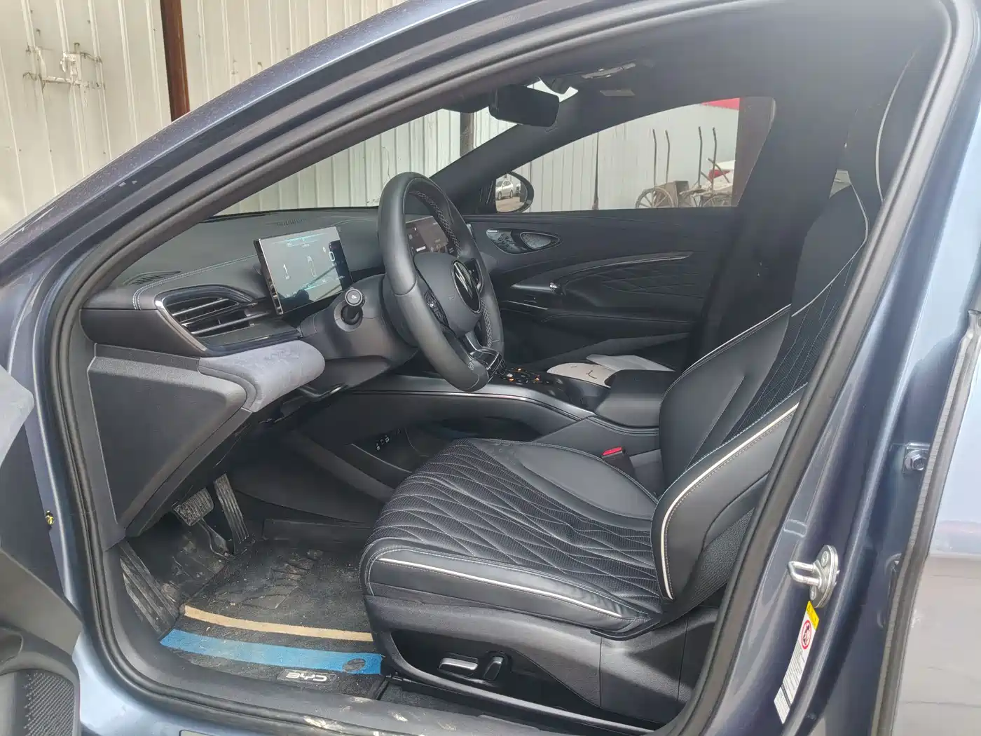 BYD Seal 2023 Champion Edition 700km Premium фото 8