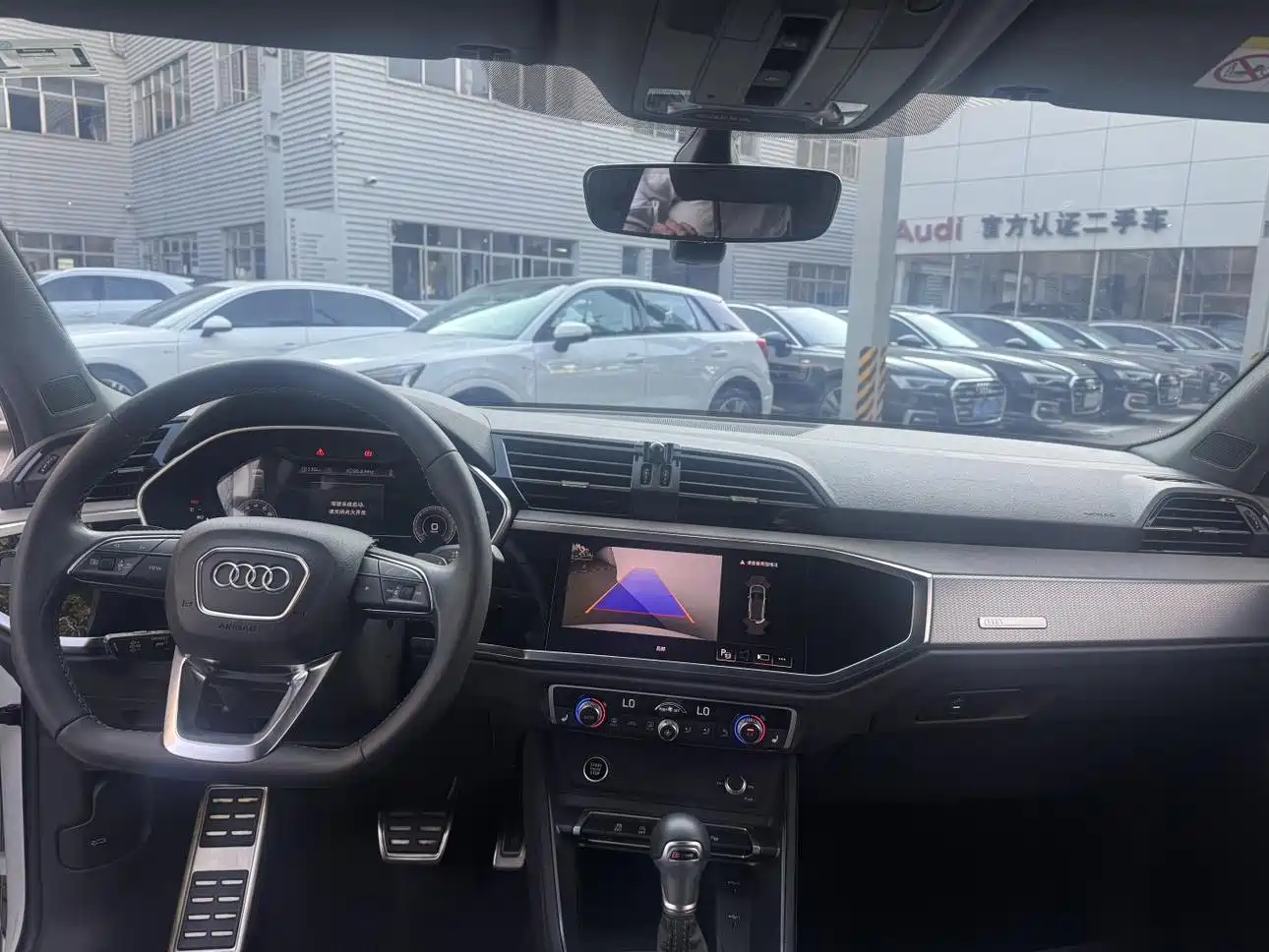 Audi Q3 2024 35 TFSI Fashion Sport фото 19