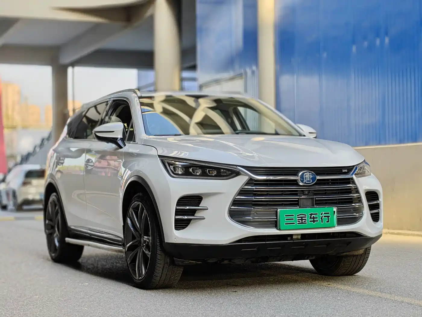 BYD Tang New Energy 2018 DM 2.0T AWD Smart Connection Enjoy Edition 7-Seater China V фото 2